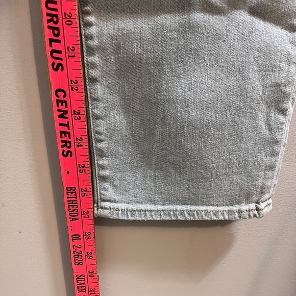 Madewell The Perfect Vintage Straight Jean in Mosedale Wash - Picture 11 of 12